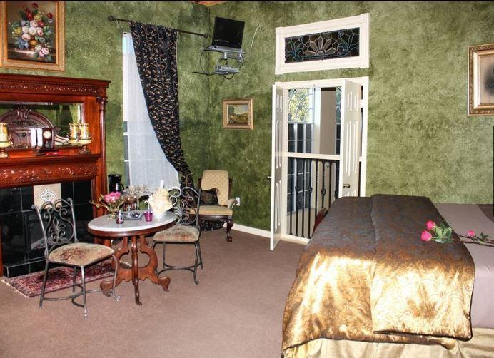 Mosheim Mansion Bed & Breakfast Seguin Bilik gambar